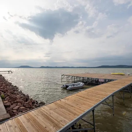 Loulou Apartman - Balatonboglár Exterior photo